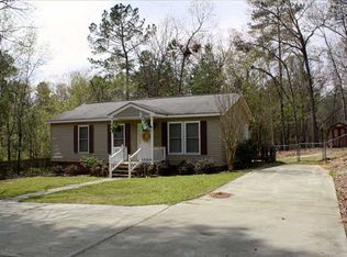 156 Blackthorn Dr, Gilbert, SC 29054
