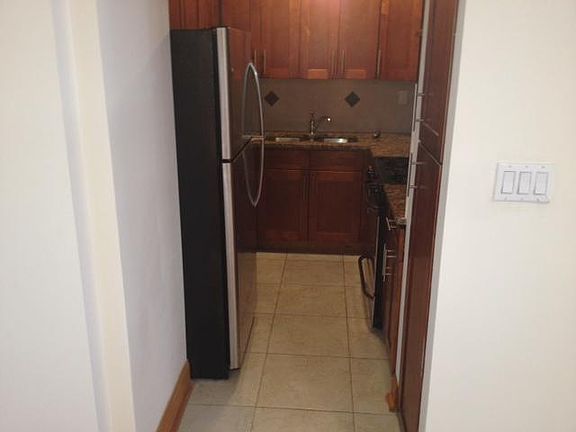5th image of 135-23 82ave #3
