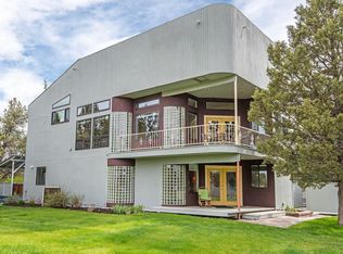 66985 Rock Island Ln, Bend, OR 97703