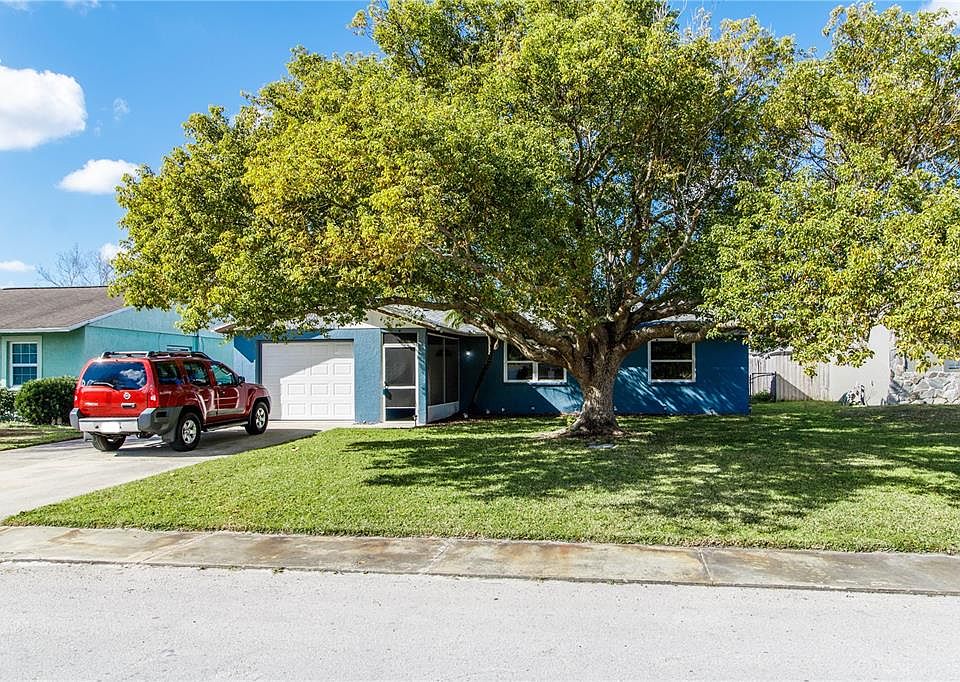 1st image of 5121 Larch Ln