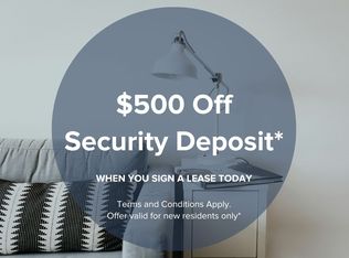 11711 105th Ave NW, Edmonton, AB T5H 0L9