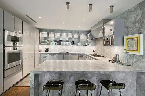 Sold by Compass | media 23