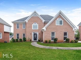 5526 Mountain View Pass, Stone Mountain, GA 30087