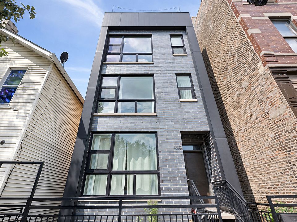 1st image of 1810 S Racine Ave Unit 3