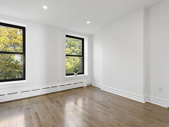 5th image of 137 Atlantic Ave #3