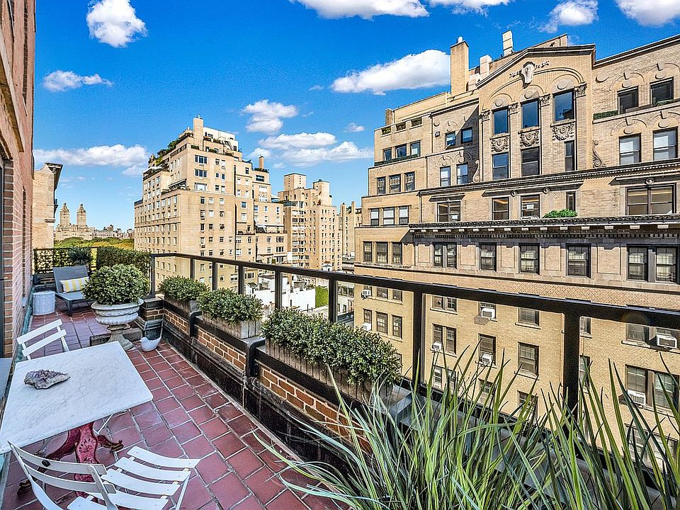 1st image of 20 E 74th St #14E