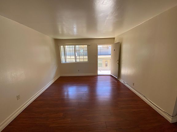 4th image of 5411 Morrow Dr #M