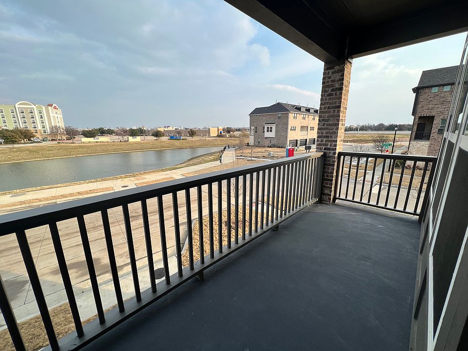 1st image of 2730 Levee Ln
