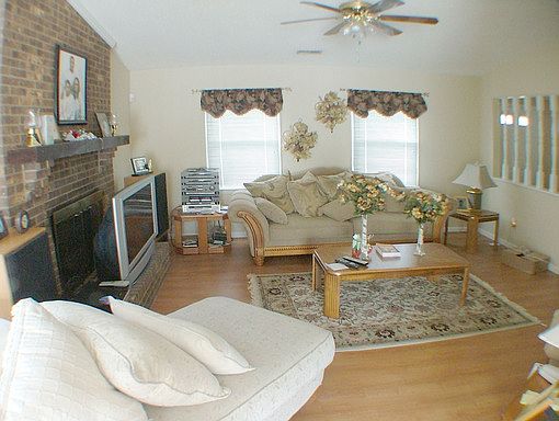 4th image of 5225 Poplar Springs Dr