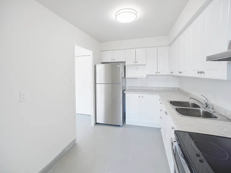 3355 Ponytrail Dr #1 BD — Photo 7