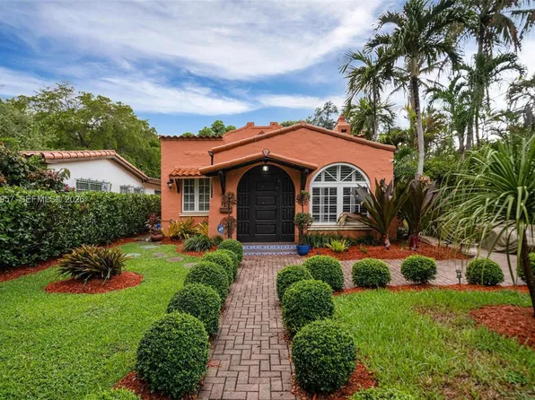 1110 Pizarro St, Coral Gables, FL 33134