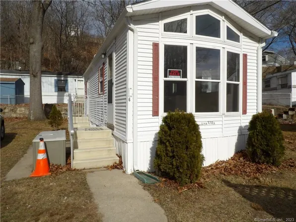 23 Hunters Road #6T, Norwich, CT 06360