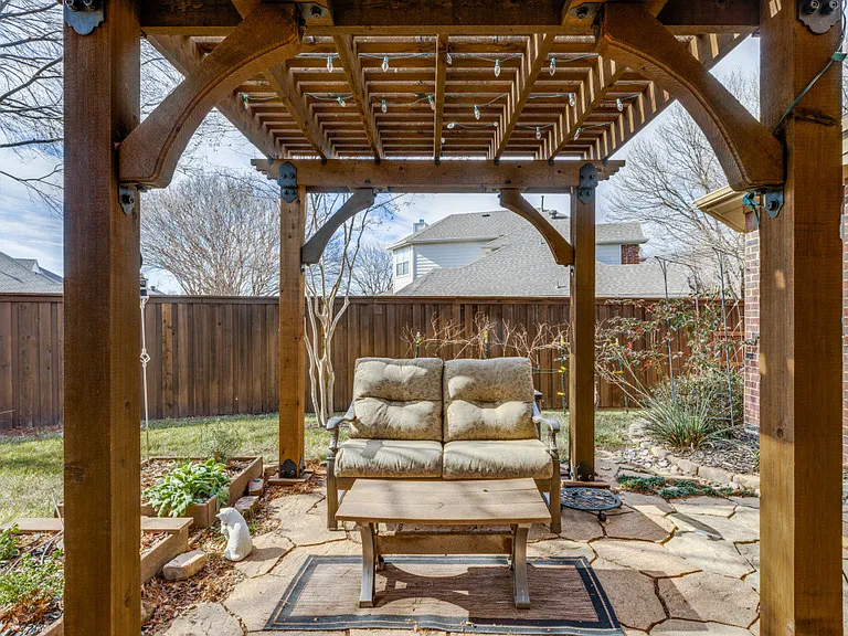 View of patio / terrace with a pergola.