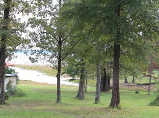 2020 Lakeshore Dr, Hemphill, TX 75948