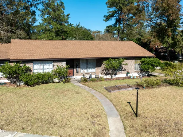8375 COUNTRY CREEK Boulevard, Jacksonville, FL 32221