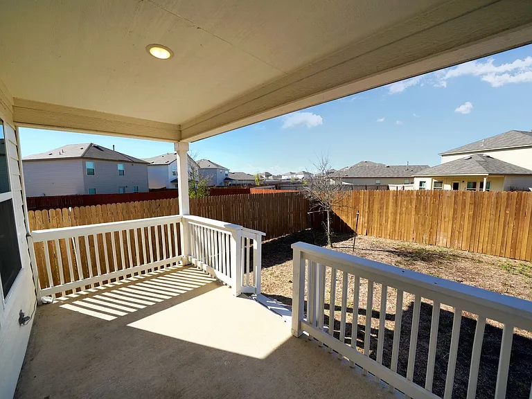 815 Retama Pass — Photo 34