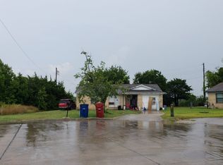 1277 McKinney Cir, Van Alstyne, TX 75495