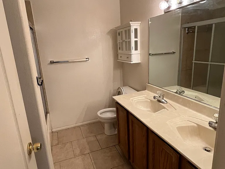 15261 S Cherry Hills Dr — Photo 4