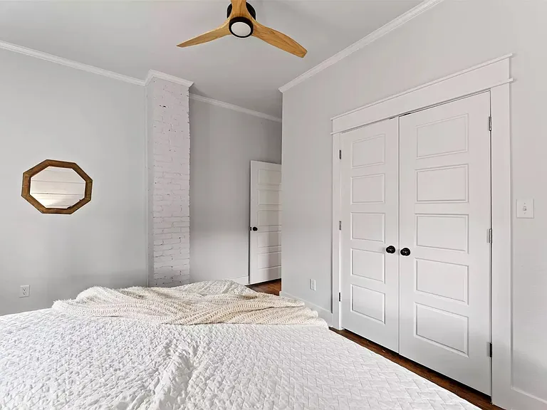 1012 Burnett Ave — Photo 22