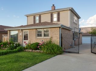 3117 Lee St, Franklin Park, IL 60131