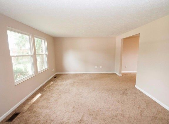 5th image of 8105 Quailwood Ct