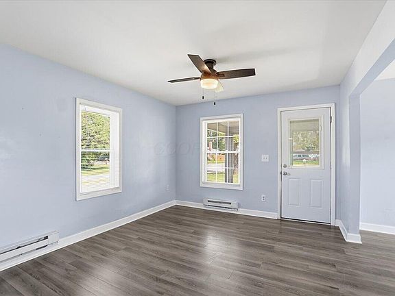 4th image of 1061 Williams Rd