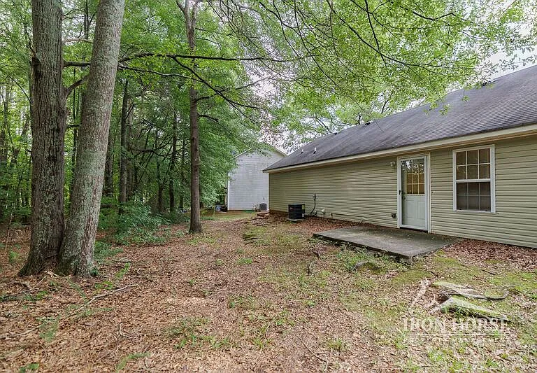 605 Baron Dr #B — Photo 18