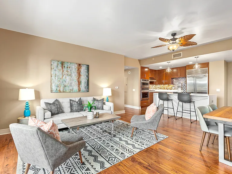 645 Front St #604 — Photo 18