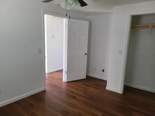 902 Cole Ave, Elkins, WV 26241