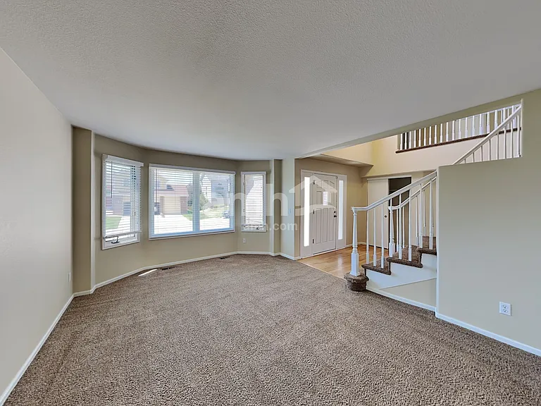 342 W Prestwick Way — Photo 7