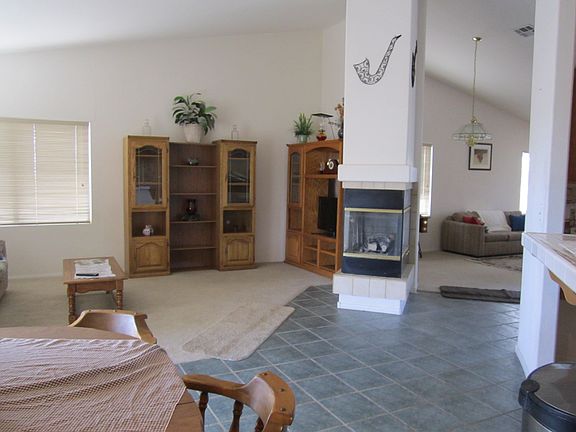 Very nice 3 way fireplace!