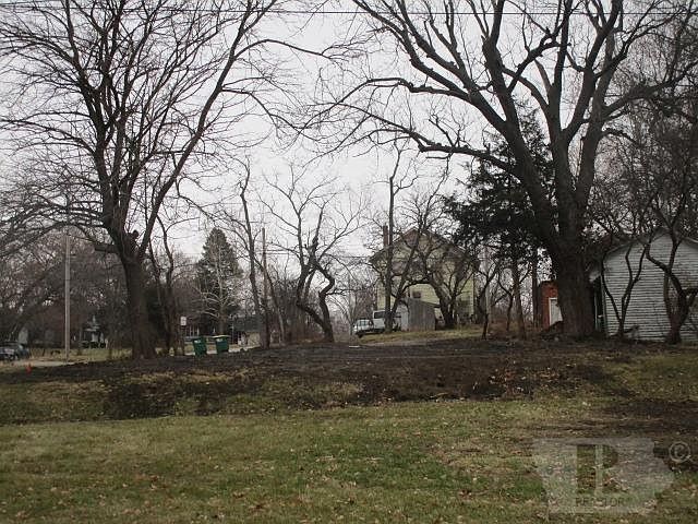 2nd image of 507 N Main St