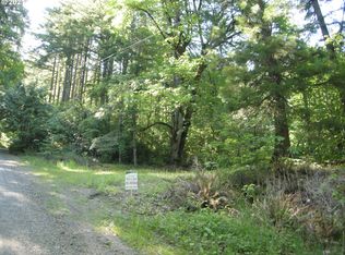 NW Sheltered Nook Rd, Portland, OR 97231