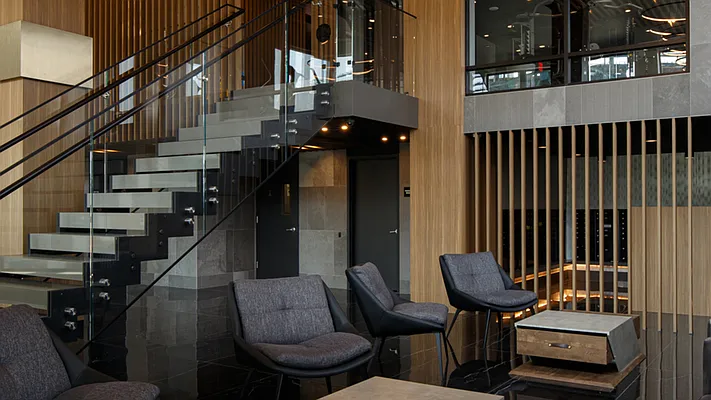 Rented by Nooklyn NYC LLC | media 113