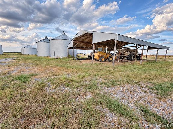 5th image of 17059 County Road 599