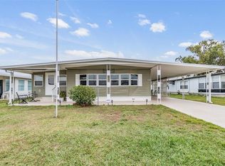 5322 Comanche St, Zephyrhills, FL 33542