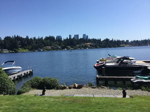 328 Overlake Dr E, Medina, WA 98039