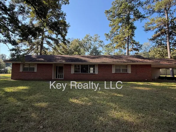 4519 Woodlawn Dr, Ball, LA 71405