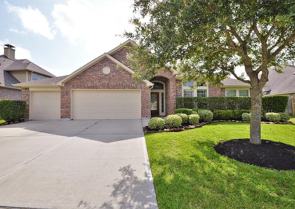 1st image of 528 Ivory Stone Ln