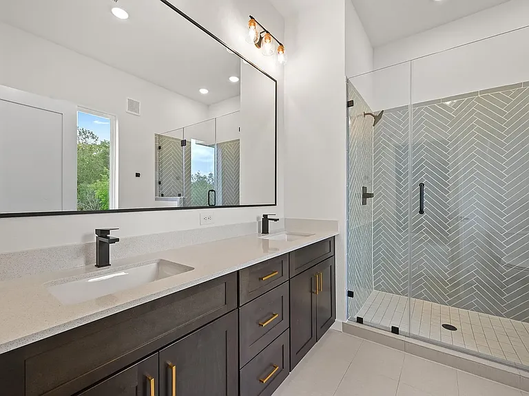 2000 Riverside Farms Rd #18101 — Photo 11
