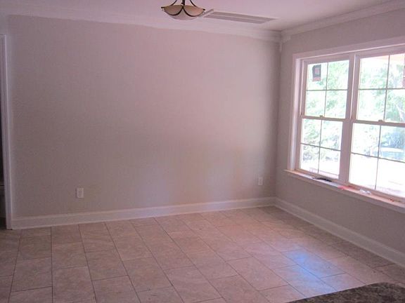 4th image of 153 Susina Dr