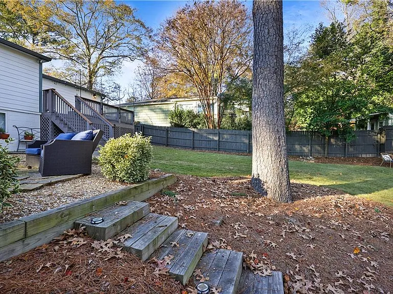 1681 Bristol Dr NE — Photo 19