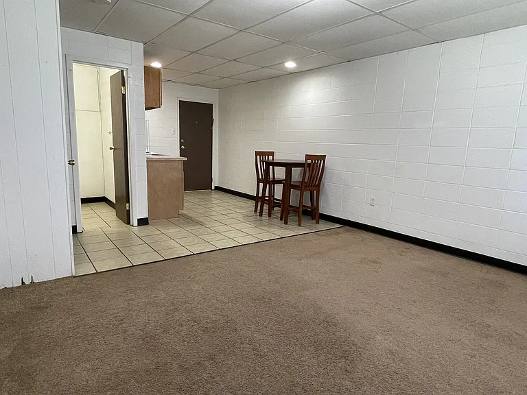 515 S Lincoln St — Photo 18