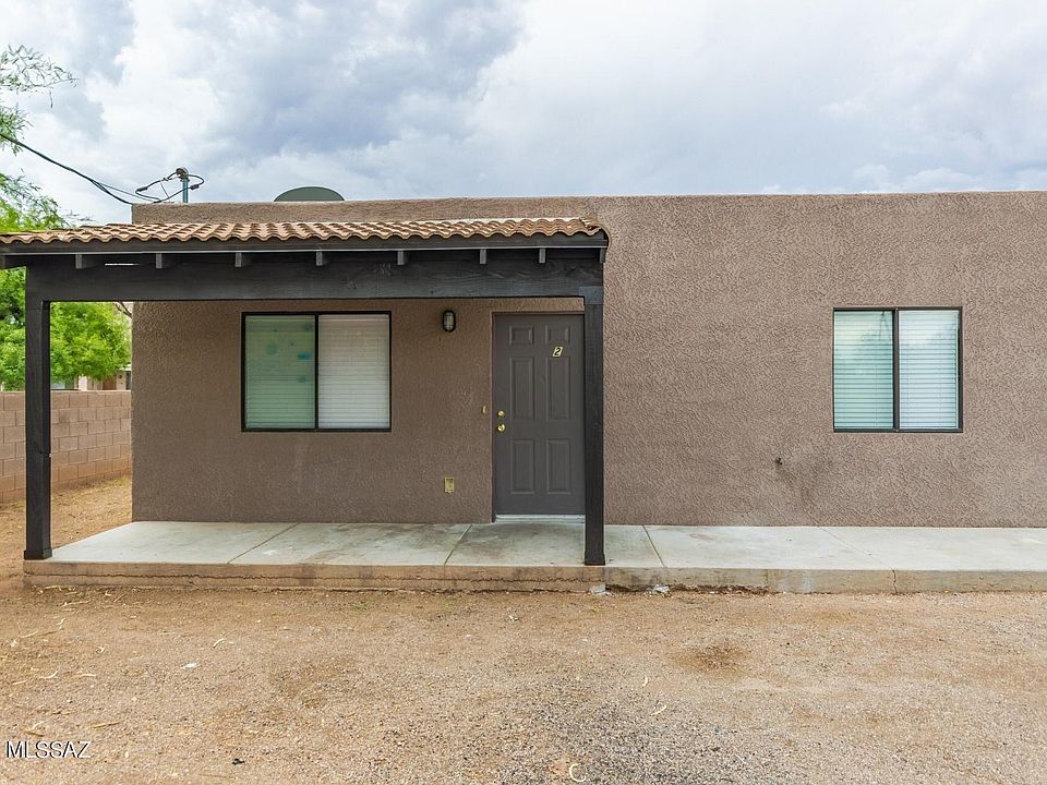 1st image of 3649 E Bermuda St