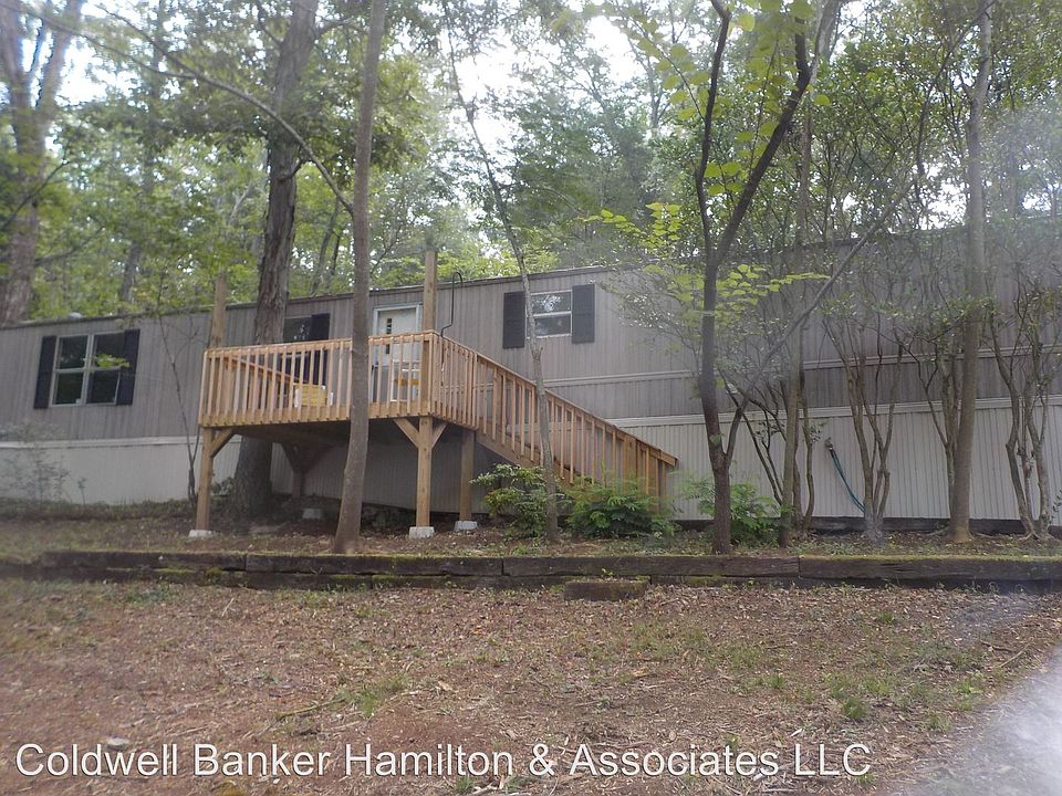 1st image of 133 Marina Dr NW