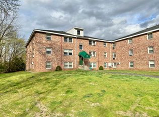 138 Tyngsboro Rd APT 8, North Chelmsford, MA 01863