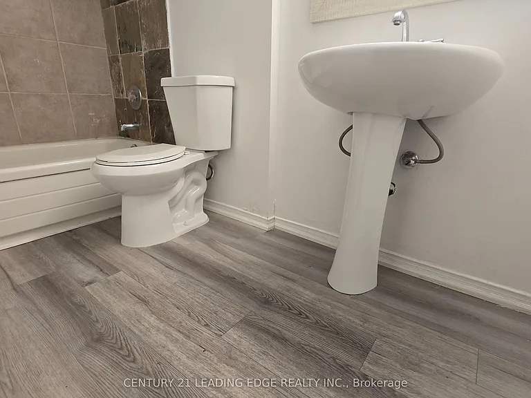 42 Arkona Dr #BASEMENT — Photo 10