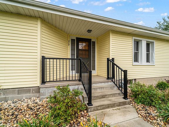 3rd image of 717 5th St