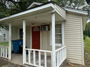 410 Ottawa St, Seneca, MO 64865