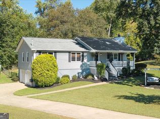 404 Hill Crest Ct, Woodstock, GA 30188